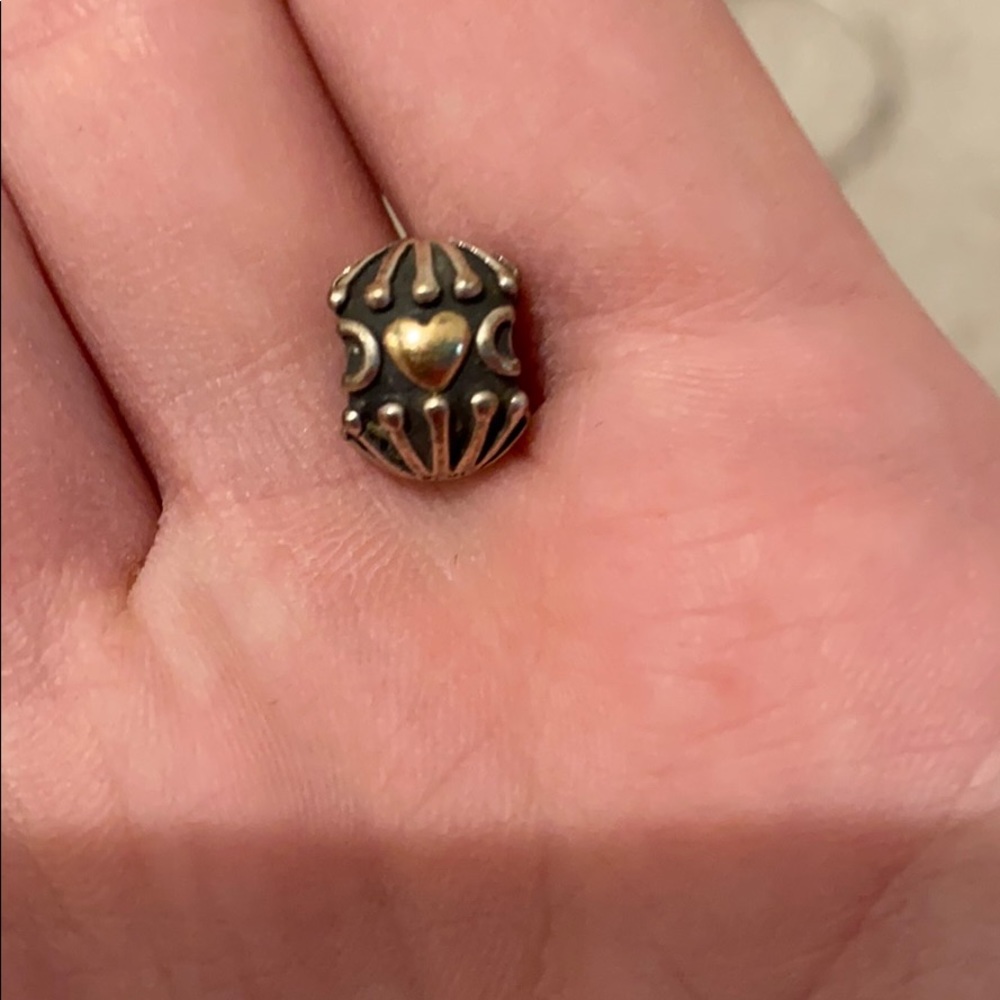 Gold heart Pandora bead